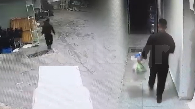 Βραυρώνα: Βίντεο - ντοκουμέντο από τη στιγμή που ο πατέρας πετά το βρέφος  στα σκουπίδια - Zougla