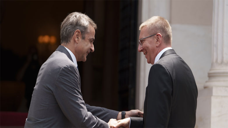 Συνάντηση του πρωθυπουργού με τον Πρόεδρο της Λετονίας
