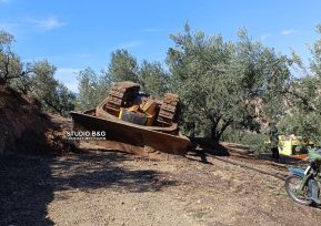 Τραγωδία στην Αργολίδα: Καταπλακώθηκε χειριστής χωματουργικού μηχανήματος