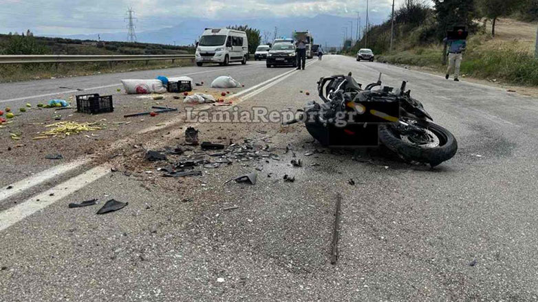 Τραγωδία στη Λαμία: Σκοτώθηκε οδηγός μηχανής που συγκρούστηκε με αγροτικό