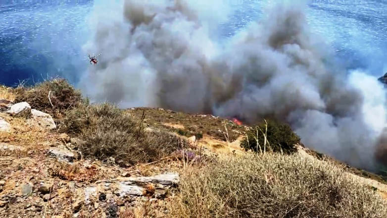 Ρέθυμνο: Πυρκαγιά σε δύσβατη περιοχή στα νότια του νομού