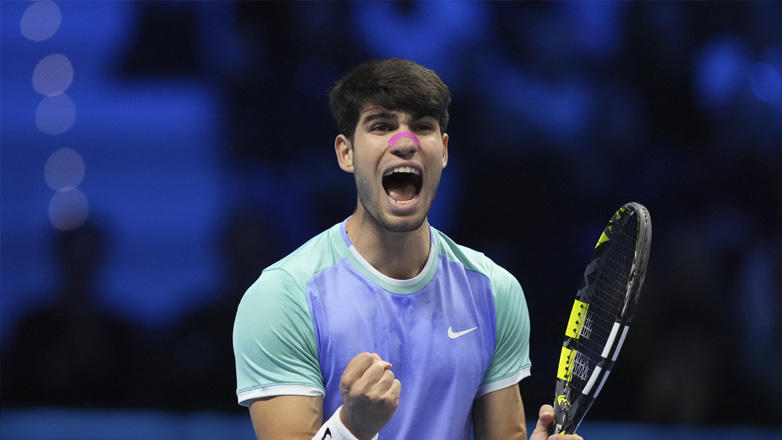 ATP Finals: «Ζωντανός» στο Τορίνο ο Αλκαράθ, 2-0 σετ τον Ρούμπλεφ