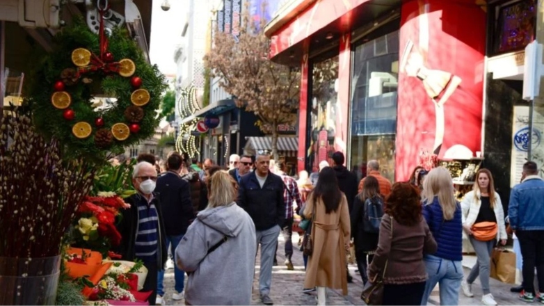 Ποιες Κυριακές θα ανοίξουν τα καταστήματα