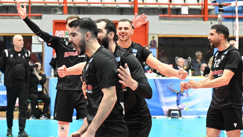 Λιγκ Καπ «Ν. Σαμαράς»: Στον τελικό ο ΠΑΟΚ, 3-1 σετ τον ΟΦΗ!