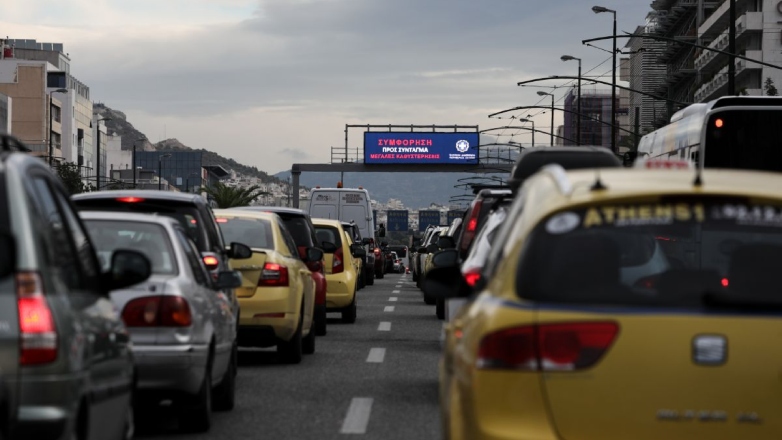 Αυξημένη κίνηση στην Κηφισίας και στον Κηφισό