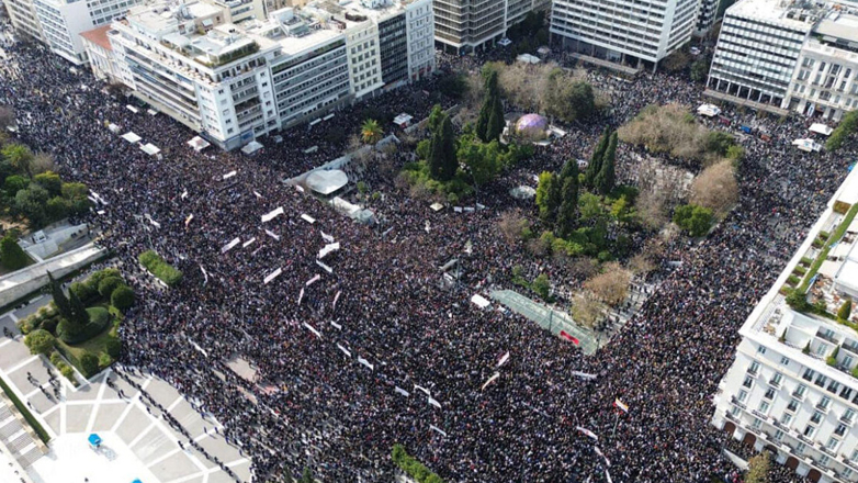 Η ΕΣΗΕΑ για τον τρόπο κάλυψης της διαδήλωσης για τα Τέμπη