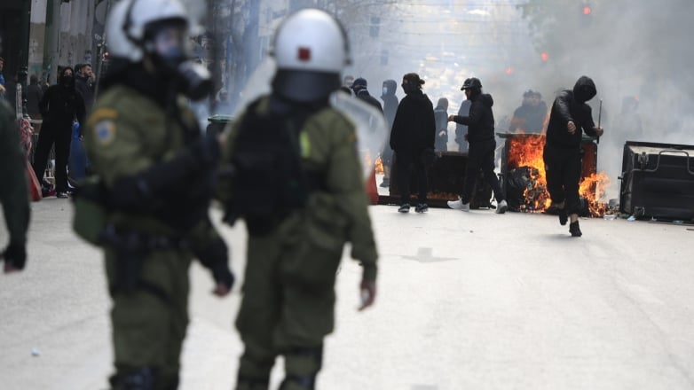 Επεισόδια στην Αθήνα: 29 τραυματισμοί, 120 προσαγωγές, 27 συλλήψεις