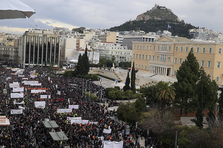 Τέμπη: Live οι μεγάλες συγκεντρώσεις σε όλη την Ελλάδα