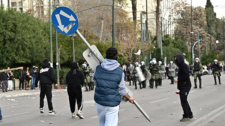 Φθορές στον αρχαιολογικό χώρο του Ολυμπίου Διός και στο πωλητήριο του ΟΔΑΠ στα Λουλουδάδικα