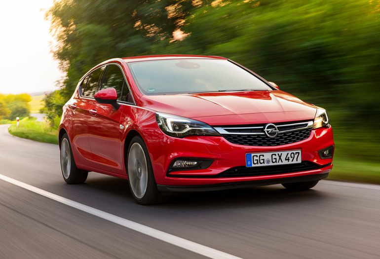 To ολοκαίνουργιο Opel Astra ήταν η πρώτη επιλογή του Έλληνα εκπροσώπου...