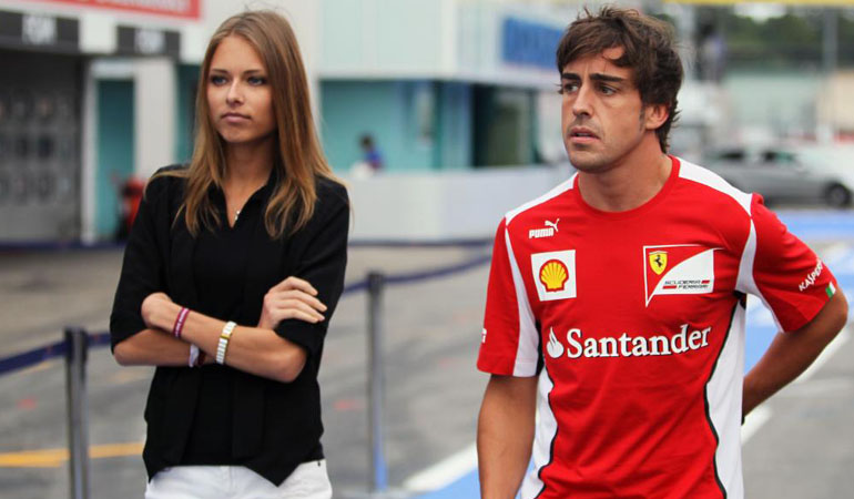 O Alonso με την Dasha Kapustina όταν έτρεχε για τη Ferrari