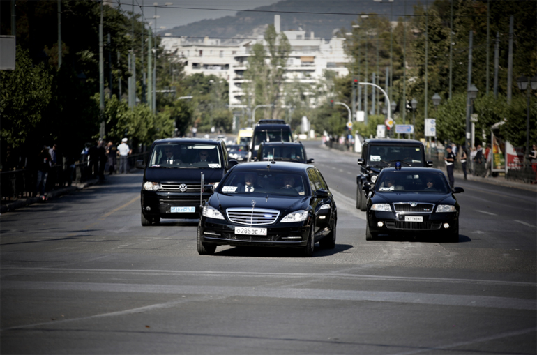 Η αυτοκινητοπομπή