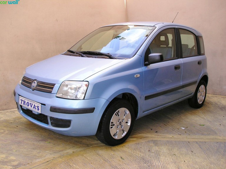 Fiat Panda με 2.900 ευρώ...