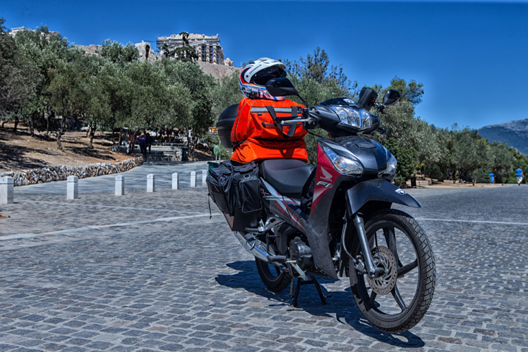 Αυτό το Honda Supra-X 125 Helmin θα ταξιδέψει στην Ιαπωνία...