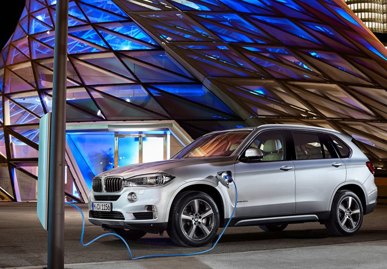 H BMW X5 40e