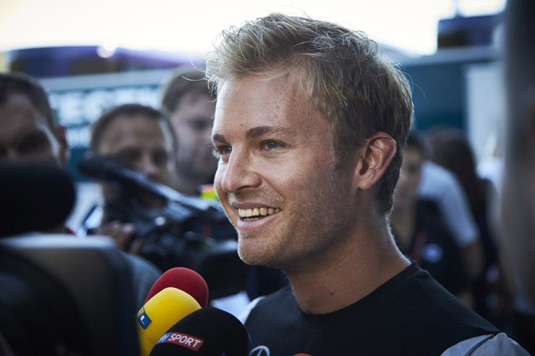 Χαμόγελα από τον Nico Rosberg...