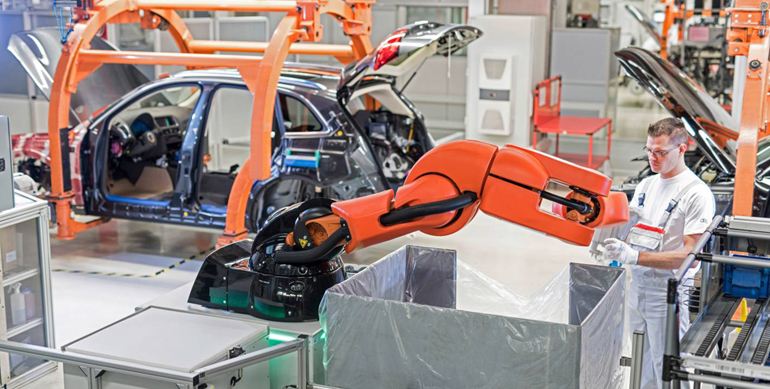 Η 4η βιομηχανική επανάσταση μεταφράζεται στην απόλυτη συνεργασία ρομπότ και ανθρώπου
