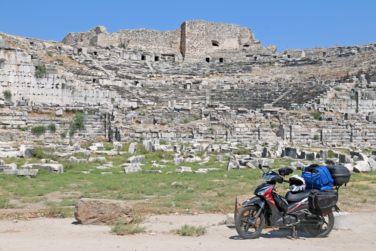 Εικόνα από την Μίλητο αρχαία ελληνική πόλη της Ιωνίας χτισμένη στις δυτικές ακτές της Μικράς Ασίας, κοντά στις εκβολές του Μαιάνδρου ποταμού...