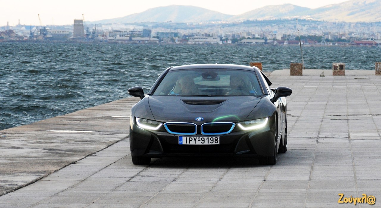 BMW i8 από άλλον πλανήτη... Φαίνεται από την σχεδίαση.