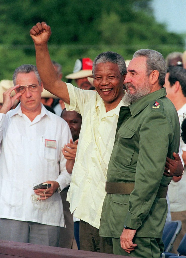 Με τον Νέλσον Μαντέλα στη Ν. Αφρική, το 1991
