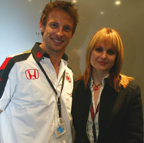 Η Μαρία Παπουτσή με τον Jenson Button...