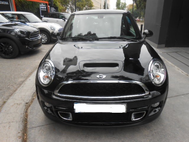 MINI Cooper S Chilli Panorama του 2013 με 19.500 ευρώ