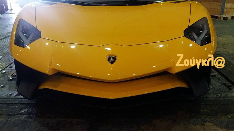 Η εκρηκτική Lamborghini Aventador SV Coupe...