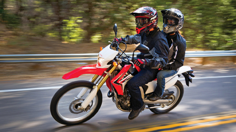 Η Honda CRF 250 L είναι διαθέσιμη από τα 4.390 ευρώ