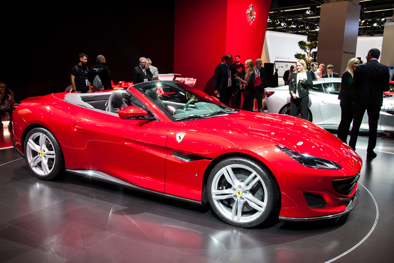 Η Ferrari Portofino είναι η ανοιχτή... πρόταση της ιταλικής φίρμας και διαθέτει hard top οροφή. Ο κινητήρας των 3.9 λίτρων αποδίδει 600 ίππους 
