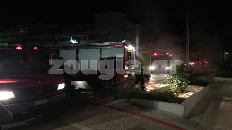 Συνελήφθη 54χρονος για την πυρκαγιά στην εφορία Γλυφάδας