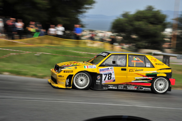 Η Lancia Delta του Ιταλού Fulvio Guliani δεν κατάφερε να ανέβει στο δεύτερο σκέλος...