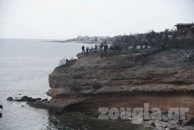 Οι 26 άνθρωποιθ εγκλωβίστηκαν καθώς δεν μπορούσαν να διαφύγουν από το σημείο