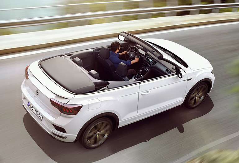 Το VW T-Roc Cabriolet είναι το πρώτο ανοιχτό μοντέλα σε αυτήν την κατηγορία...