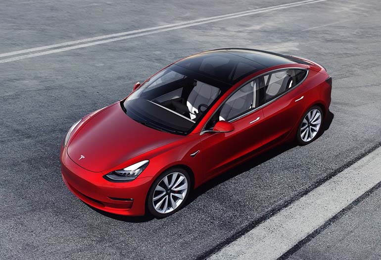 Δεύτερο σε πωλήσεις τον Ιούνιο ήταν το Tesla Model 3