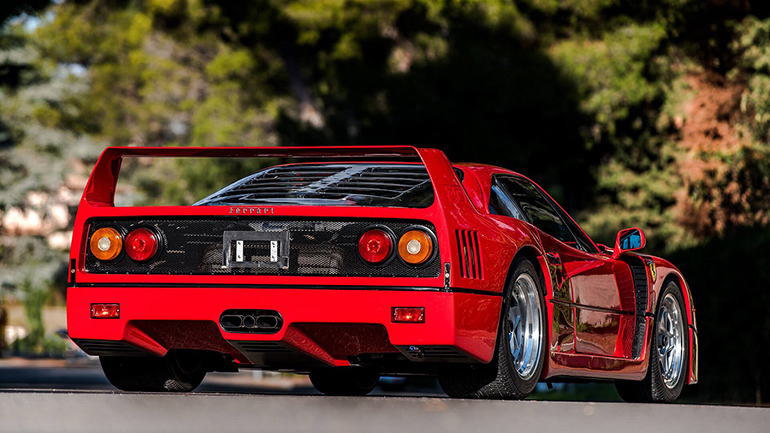 Ferrari F40: Ένα αυτοκίνητο που έχει γράψει ιστορία...