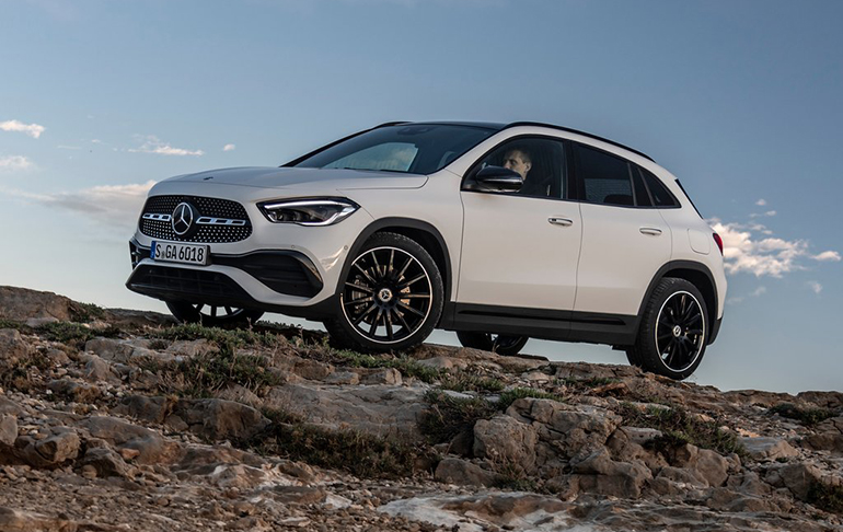 Στην 4η θέση overall είναι η Mercedes (στη φωτό η Mercedes GLA)