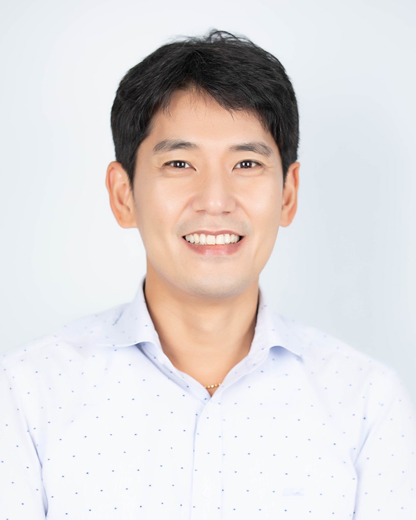 Ο Dr. Sang Joon Kim
