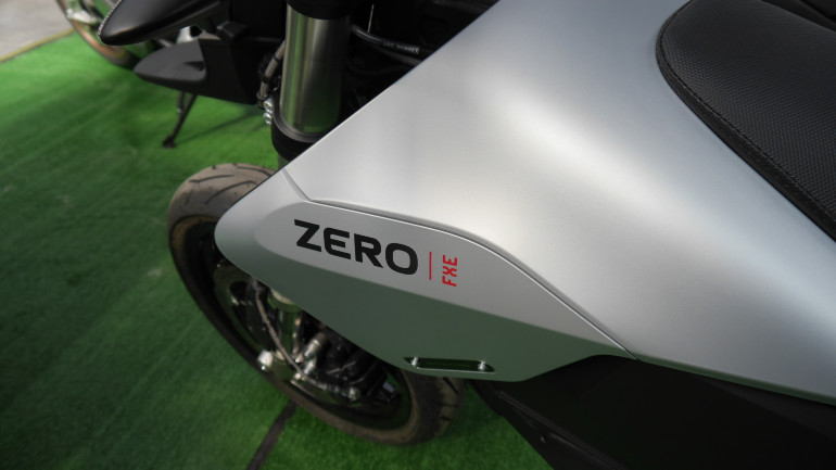 Zero Motorcycles στην πρίζα...
