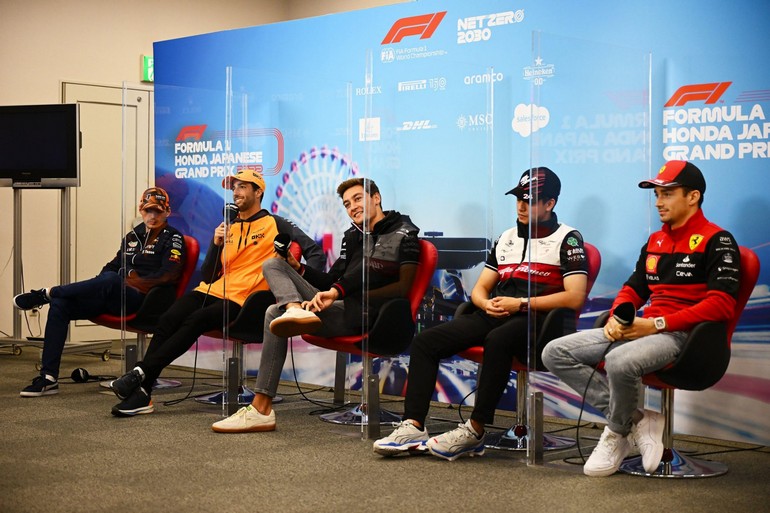 Max Verstappen ,Daniel Ricciardo , George Russell , Zhou Guanyu ,Charles Leclerc