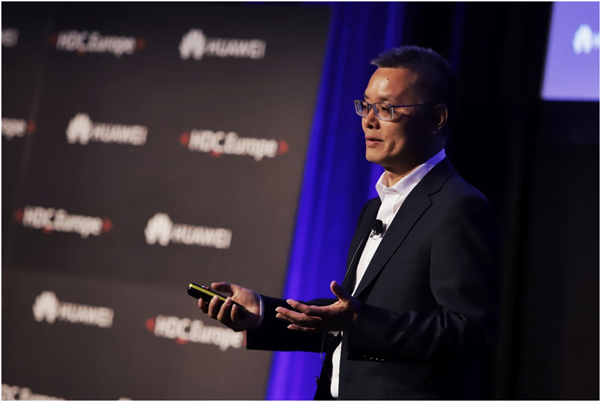 (William Tian, Πρόεδρος Ευρώπης, Huawei Consumer Business Group, μιλώντας στο Web Summit 2022)