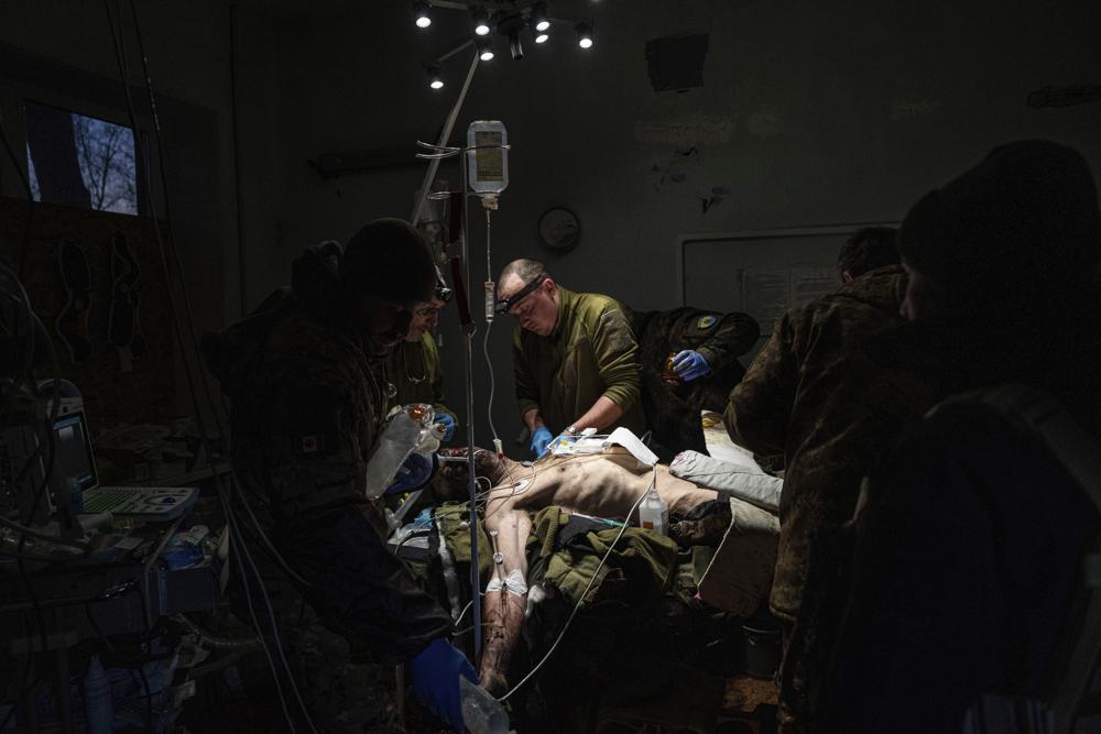 Χειρουργείο σε στρατιώτη στο Ντονέτσκ