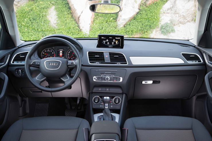 Το εσωτερικό του ανανεωμένου Audi Q3...