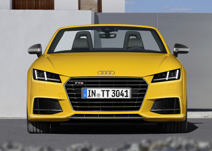 Εντυπωσιακή η εμπρός όψη του νέου Audi TTS με τα... πολλά άλογα!