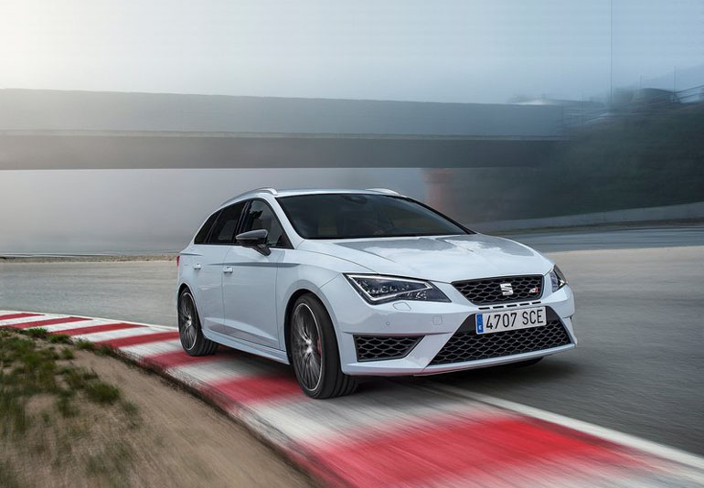 Το Seat Leon είναι διαθέσιμο και στην κορυφαία έκδοση Cupra με τους 280 ίππους...